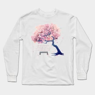 the flower that blooms in adversity Long Sleeve T-Shirt